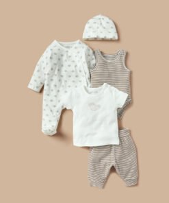 Alternative view of Hedgehog 6-Piece Clothing Starter Set