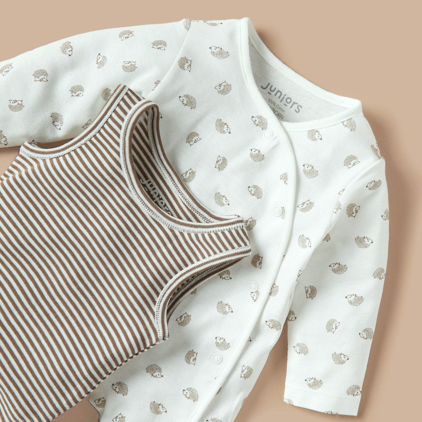 Hedgehog 6-Piece Clothing Starter Set - Image 6