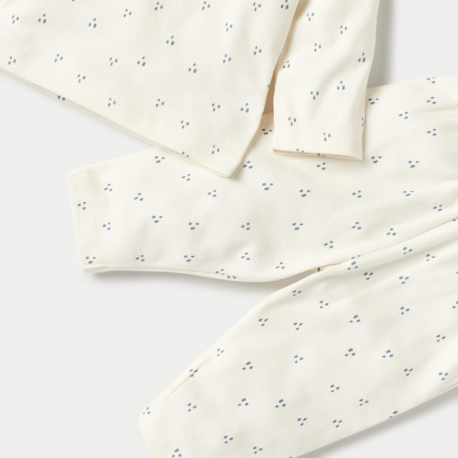 Dots Print Crewneck T-shirt with Long Sleeves and Pyjama Set - Image 5