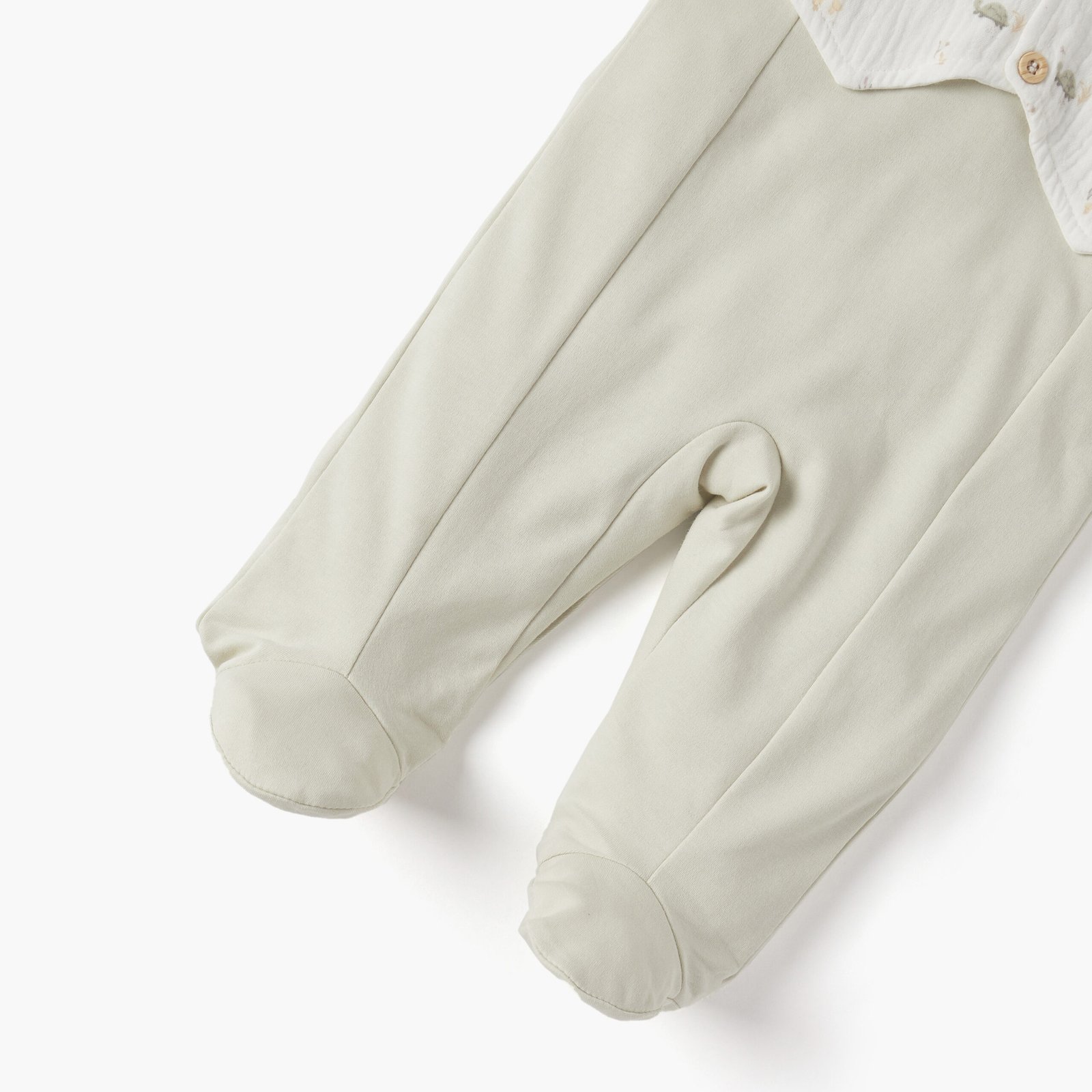 Solid Closed Feet Sleepsuit with Collar and Waistcoat - Image 4